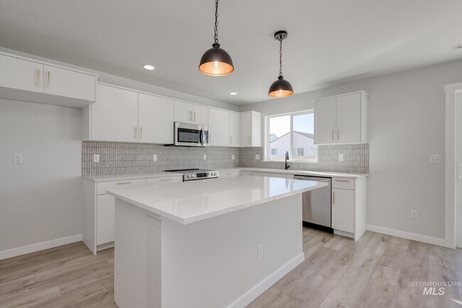 11104 W Teratai St, Star, ID 83669 - photo 4