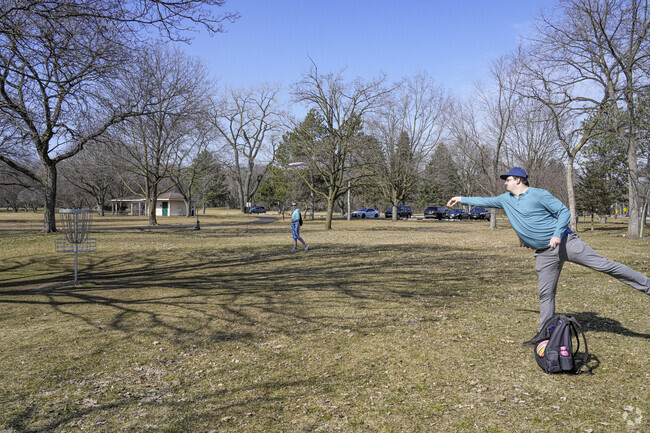 Play some disc golf in Southwest St Charles.
