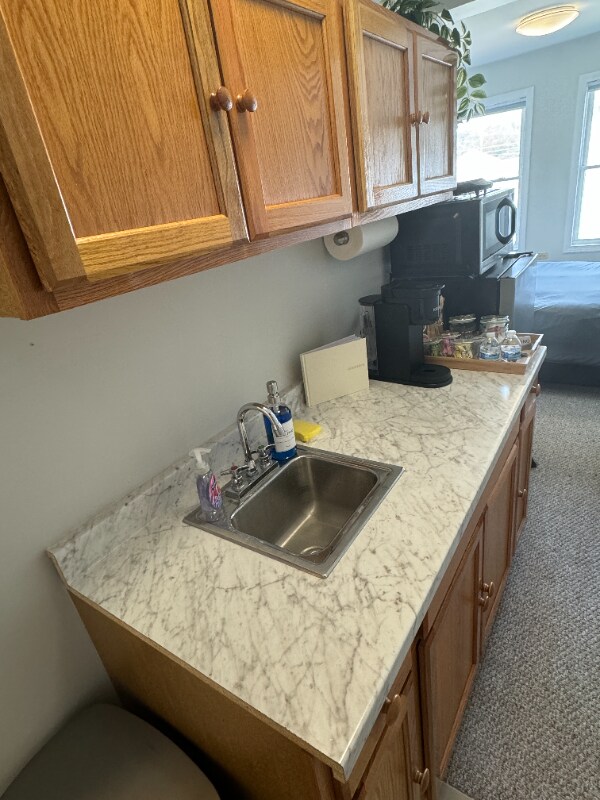 14 Purtill Ave unit 12, Old Lyme, CT 06371 - photo 4