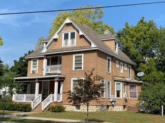905 Cass St, La Crosse, WI 54601