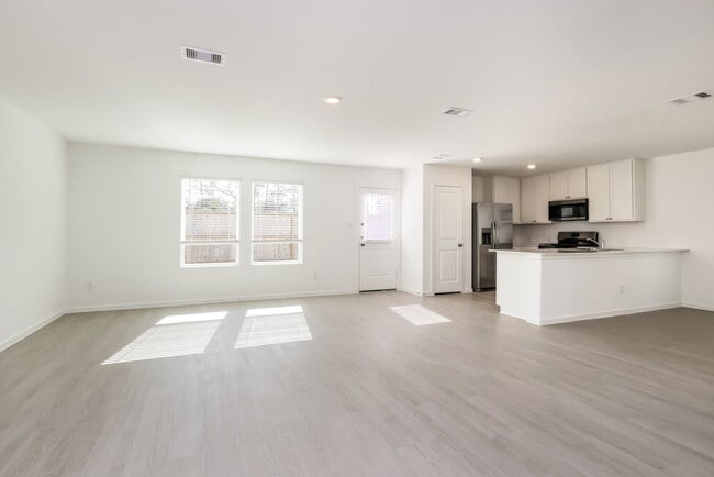 15286 Abella Dr, Montgomery, TX 77316 - photo 4