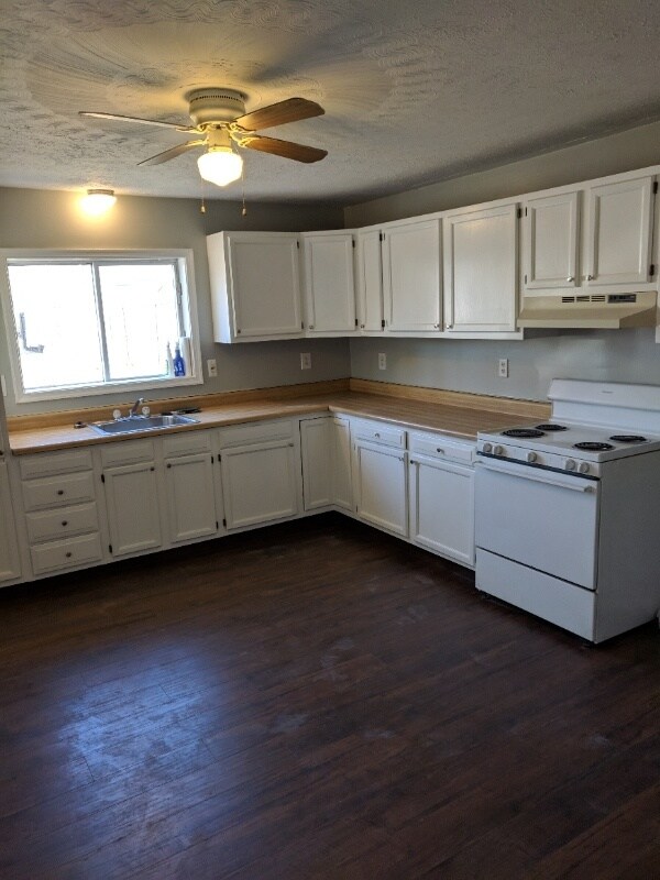 1172 Wyoming Ave unit Front B, Exeter, PA 18643 - photo 6