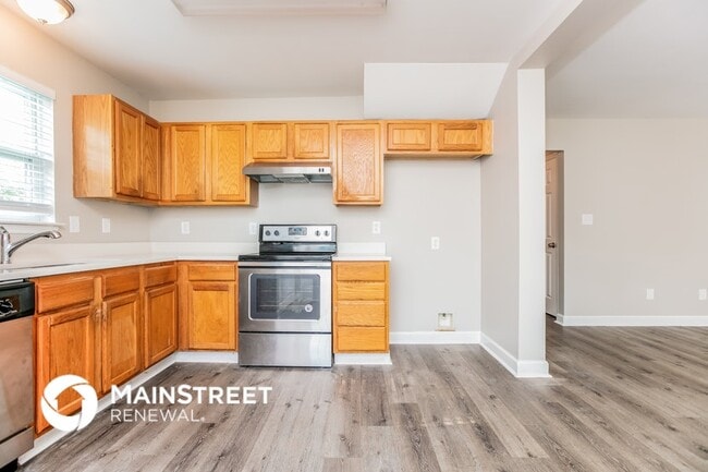 906 Alpha Dr, Durham, NC 27703 - photo 7