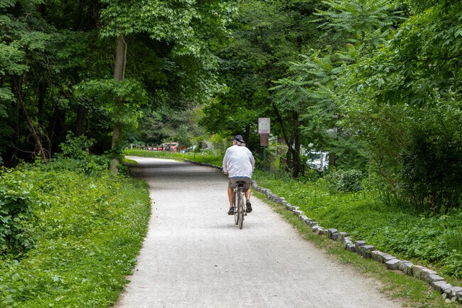 Lorimer park has several miles of bike paths.