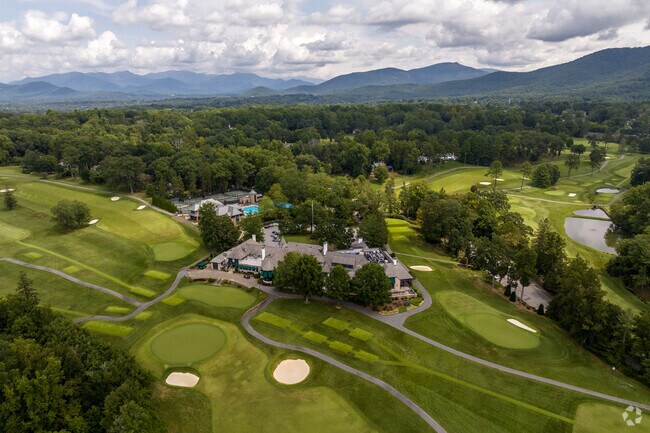 Biltmore Forest has everything needed for a nice, sweet life in North Carolina.