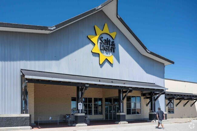 Salt and Light groceries in Fairlawn Park is a grocery and thrift store.