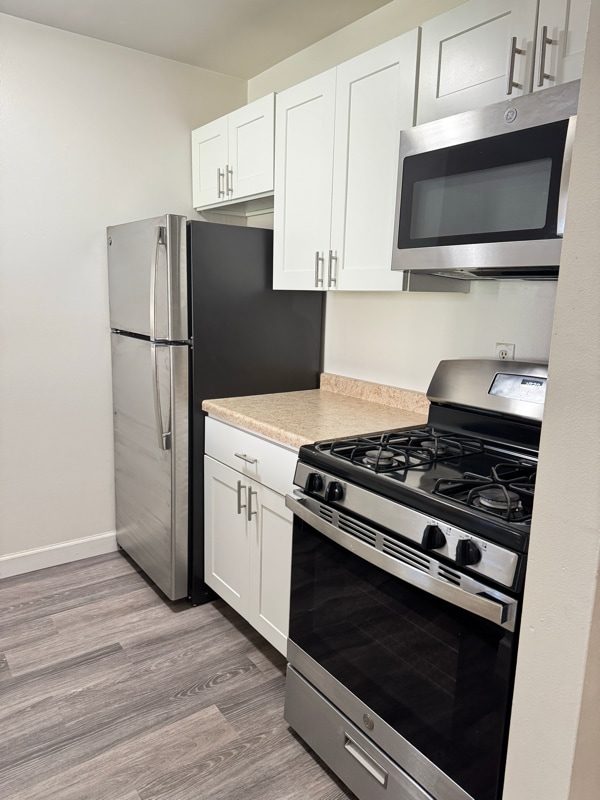 3438 N Oakland Ave Unit 108, Milwaukee, WI 53211