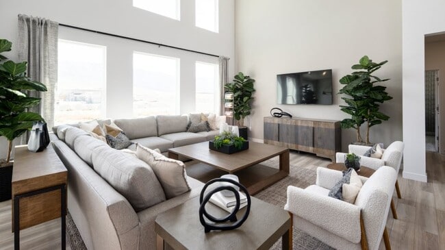 2012 E Hummingbird Dr, Eagle Mountain, UT 84005 - photo 5