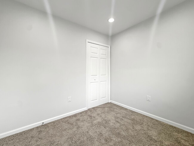 1344 Barnaby Terrace SE, Washington, DC 20032 - photo 2