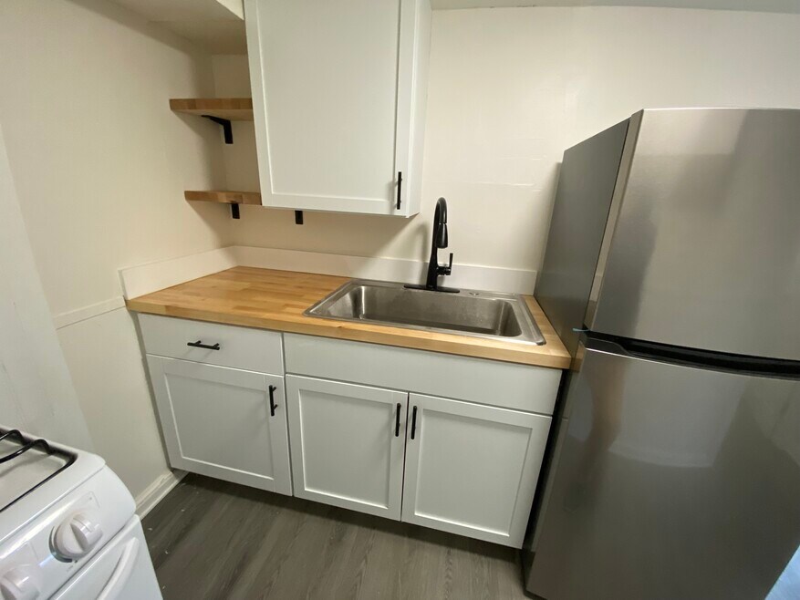 98 Pennsylvania Ave unit 2, Binghamton, NY 13903 - photo 1