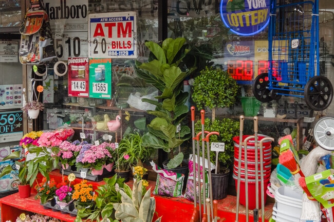 A local florist and gift shop brings bright floral colors to Pomonok.