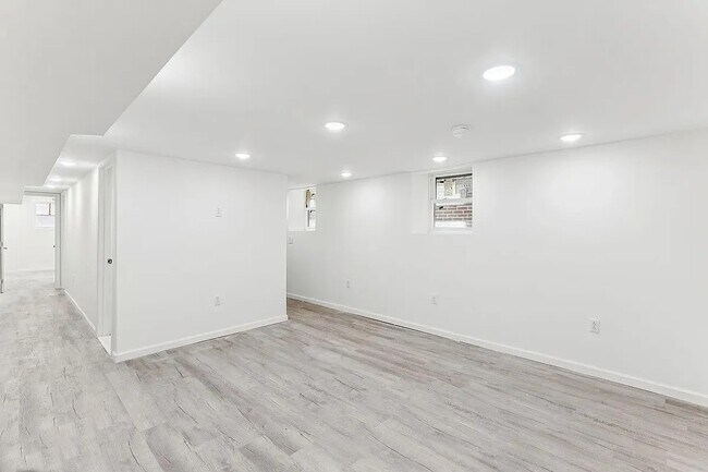 507 S 63rd St unit 2, Philadelphia, PA 19143 - photo 5