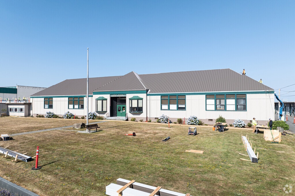 Gold Beach Junior/Senior High School is public high school in Gold Beach OR.