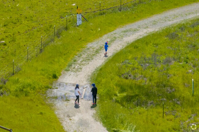 Santa Teresa County Park is a great place to bring your family in the Los Paseos neighborhood.