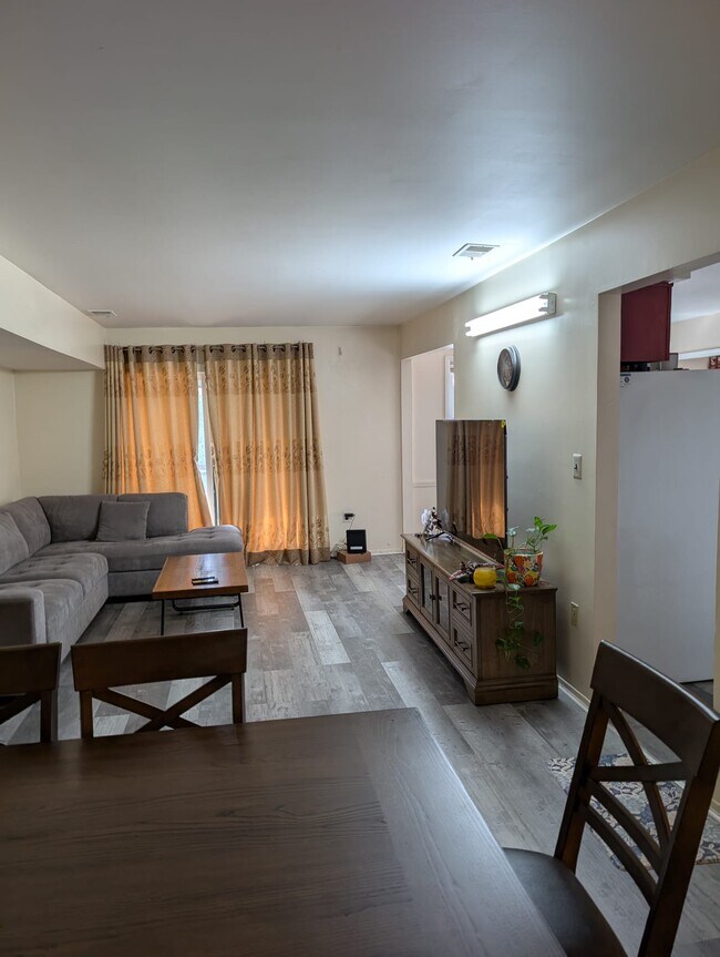 1535 Raspberry Ct unit 1535 Raspberry ct, E, Edison, NJ 08817 - photo 6