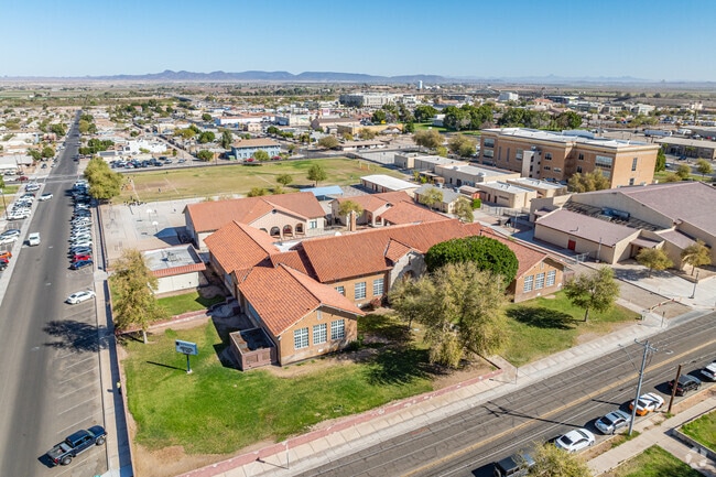 Roosevelt Elementary School's mascot is the Tiger.