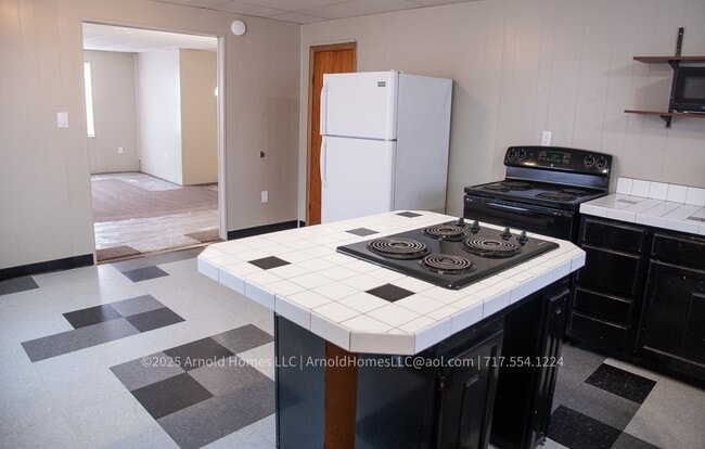 1024 W Trindle Rd unit 1, Mechanicsburg, PA 17055 - photo 6