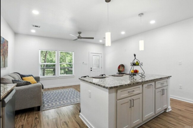 1418 S Martin St, Little Rock, AR 72204 - photo 6