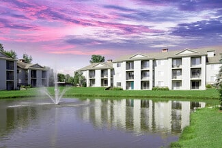 12100 Clearview Ln, Holland, MI 49424