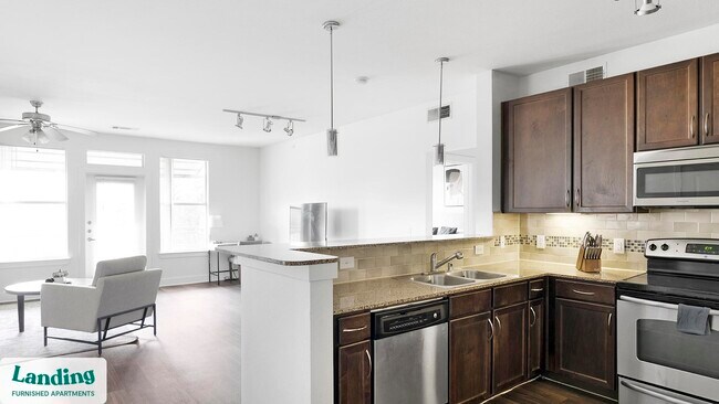 7373 Valley View Ln unit 3098.1404252, Dallas, TX 75240 - photo 4