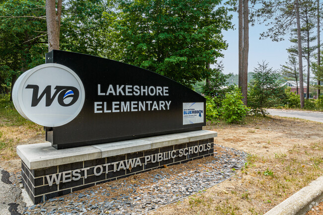 Lakeshore Elementary School in Holland, Michigan.