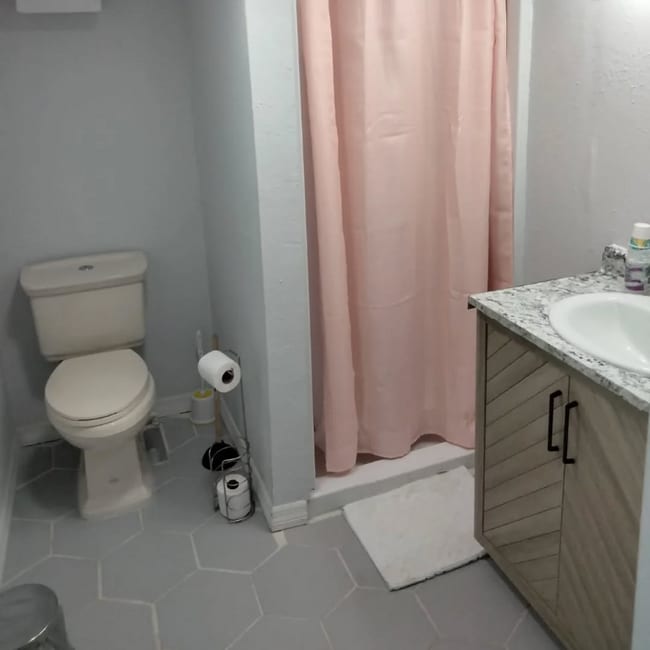 1404 Park St unit C, Seffner, FL 33584 - photo 2