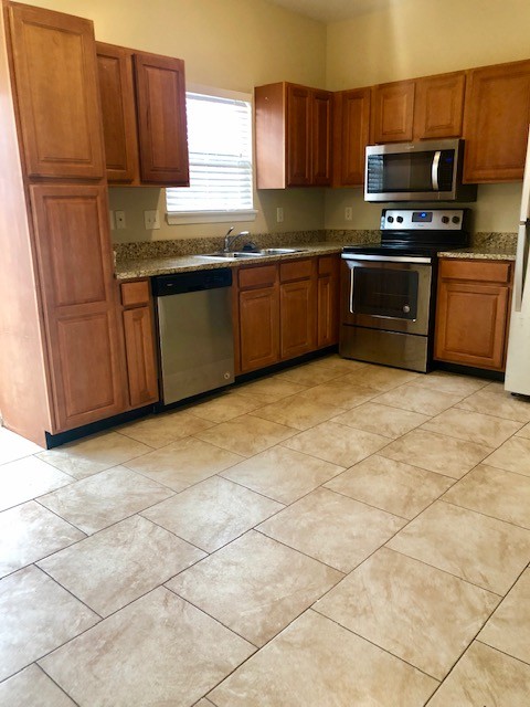 Ceremic Tile Floors