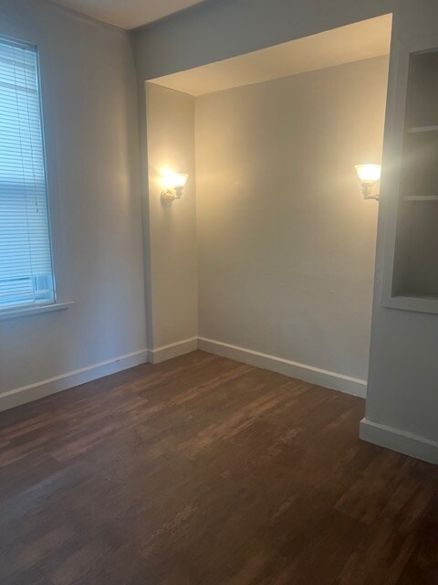 902 N 11th Ave E unit Lower, Duluth, MN 55805 - photo 2