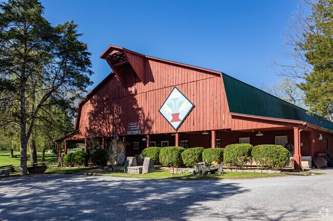 Visitor's Center at the Museum of Appalachia