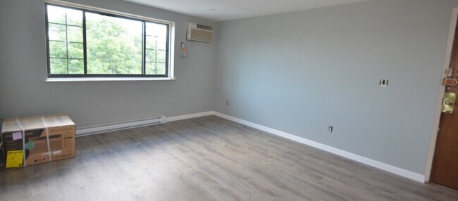 117 Cross St unit 2, Somerville, MA 02145 - photo 5