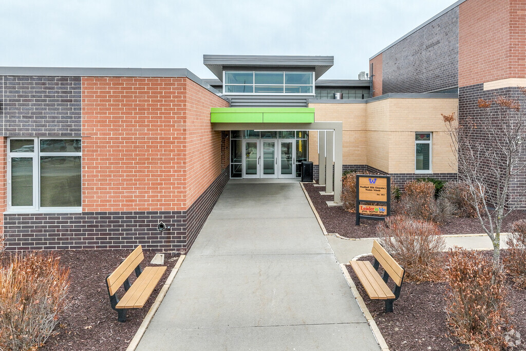 Woodland Hills Elementary serves students in grades K-5.