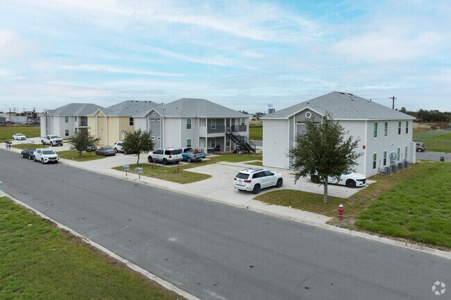 A new apartment complex constructed in the south side of Alton, Tx.