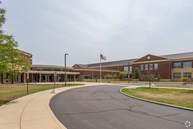 Brookwood Elementary School is a public elementary school located in Hamilton.
