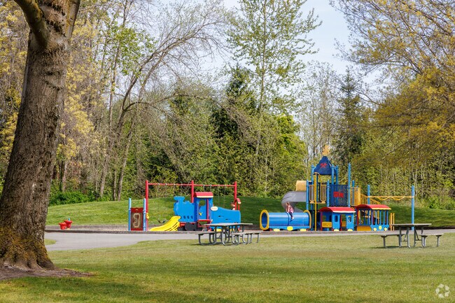 Smaller locals can have fun on the playground at the Newcastle Beach Park near Factoria.