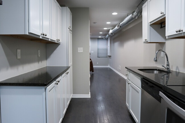 1036 Patapsco St, Baltimore, MD 21230 - photo 5