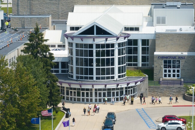 Bloomington High School South is located in Bloomington, IN.