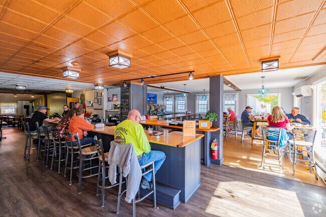 In Warner you can find The Local, an American eatery offering sandwiches and comfort food.