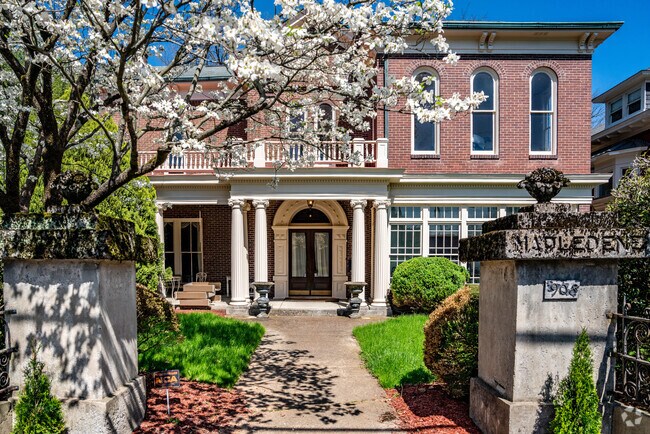 Large Brick Classical Home in the Downtown Franklin Neighborhood.