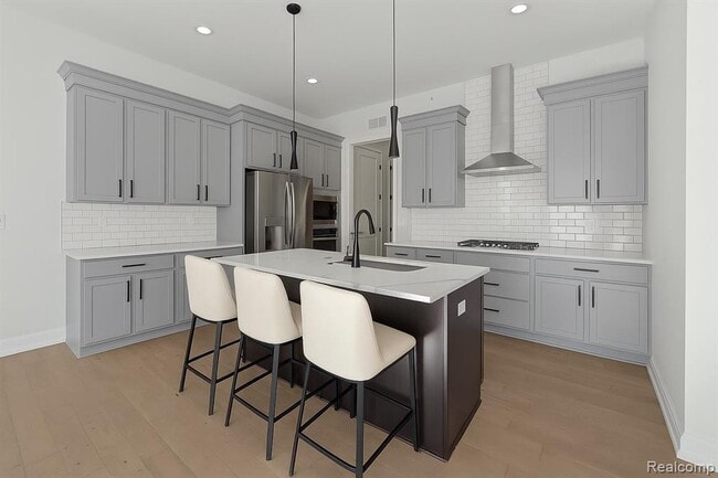 7507 Gramercy Cir unit 7507, West Bloomfield Township, MI 48322 - photo 3