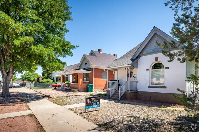 Find rows of historic bungalows in the Bessemer area.