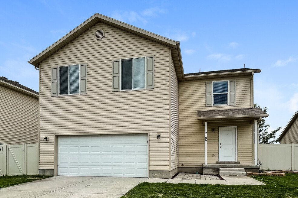 2192 Cedar Trails Way N, Eagle Mountain, UT 84005 - photo 1