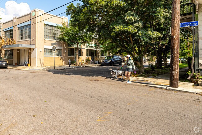 The Bywater is a very pet friendly neighborhood.