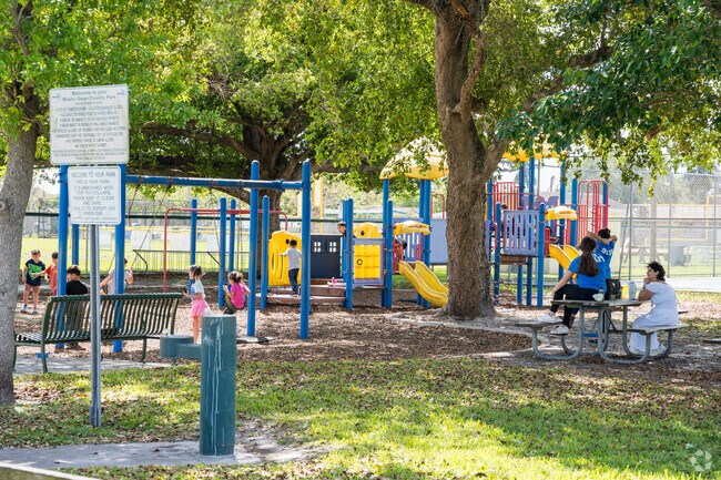 Westwood park offers a large children's playground for Westwood Lakes residents to enjoy.