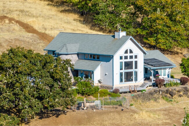 Find your sanctuary in the luxury rural homes of Eden Orchards, where peace prevails.