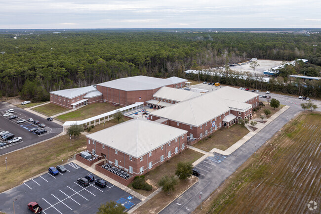 Pass Christian High School has a 14:1 student to teacher ratio.