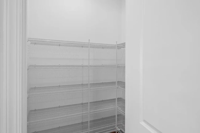 K. Hovnanian’s® Four Seasons at Kent Island - Luxury Condos, Kerr Plan unit 36469043, Chester, MD 21619 - photo 7