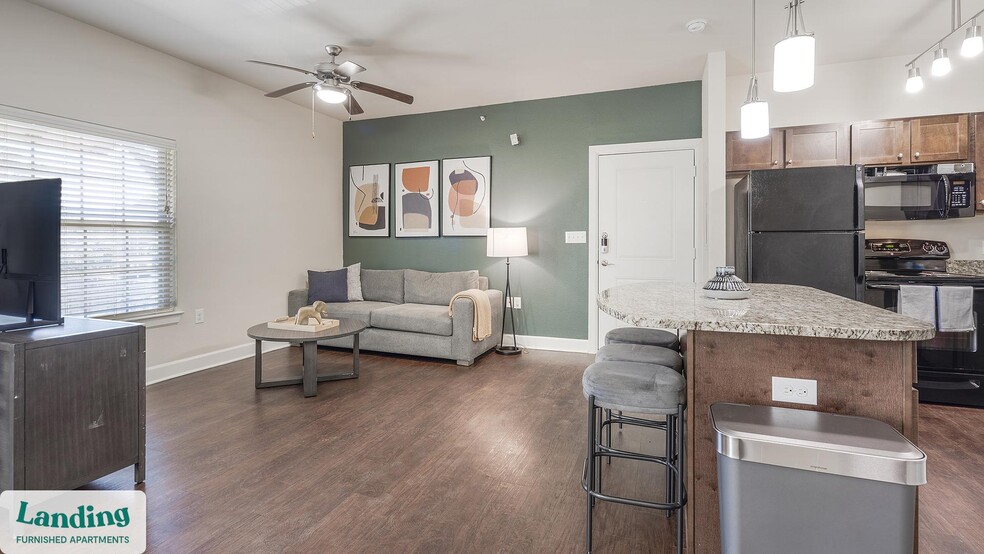 2745 Westpointe Dr unit 623.1407598, New Braunfels, TX 78132 - photo 1