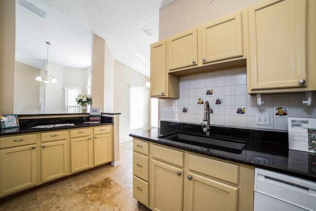 1451 Stoneywood Way, Apopka, FL 32712 - photo 6