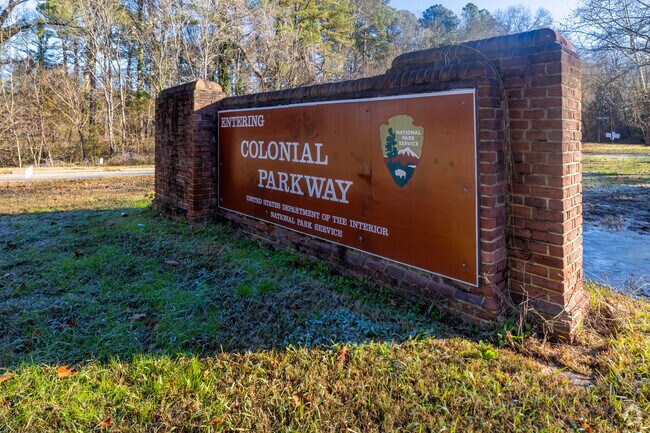 Residents here visit Colonial Parkway, a popular National park within the area.