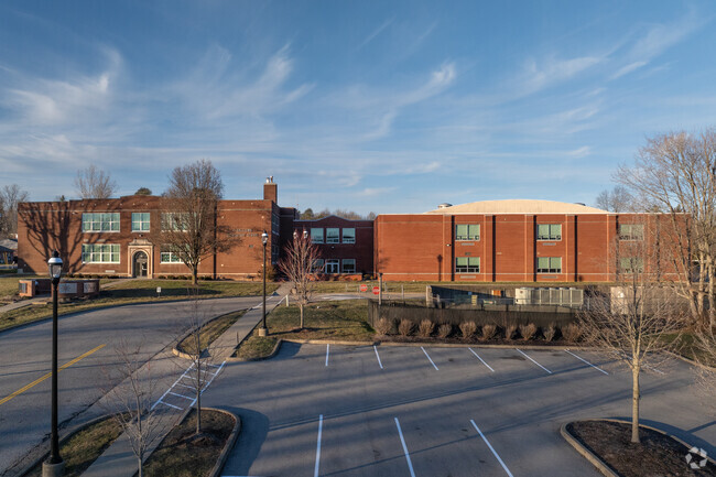 The teachers at Georgetown Elementary School scored an A+ on niche.com.